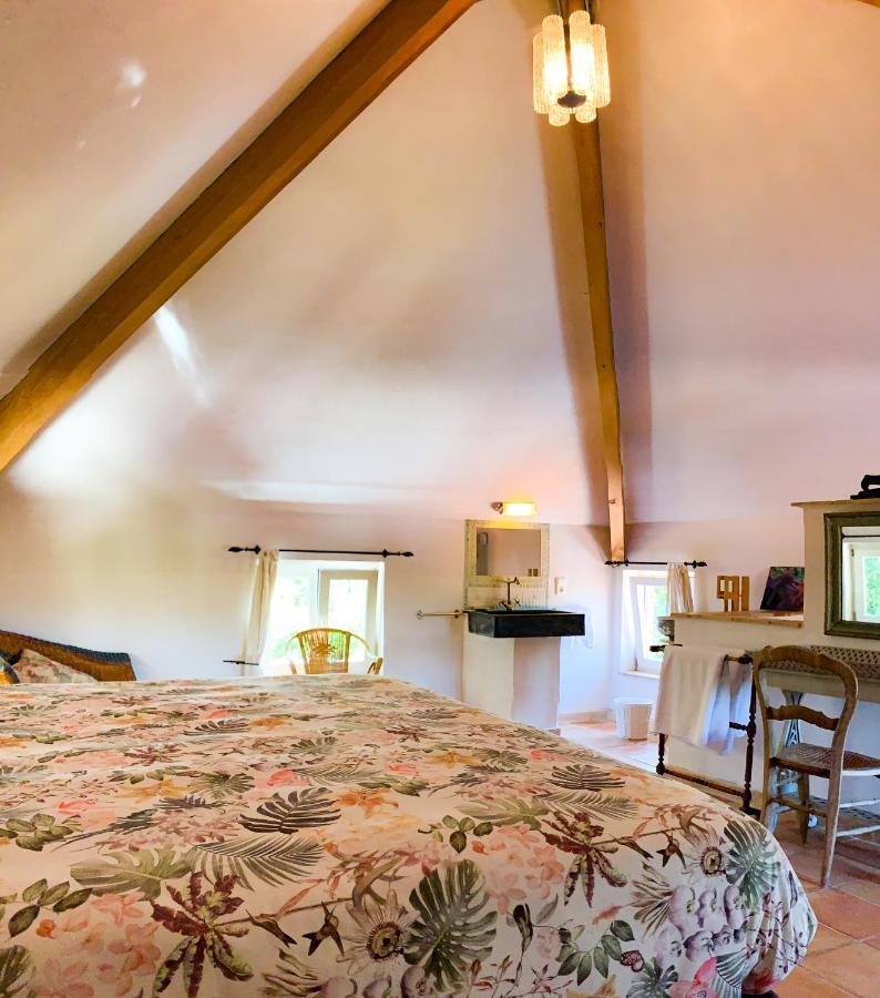 Holiday Home Les Plachettes Flobecq Exterior photo